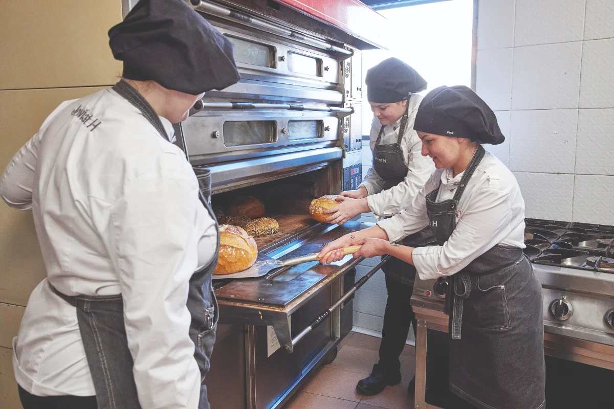 Grau Mitjà Pastisseria, forneria i confiteria