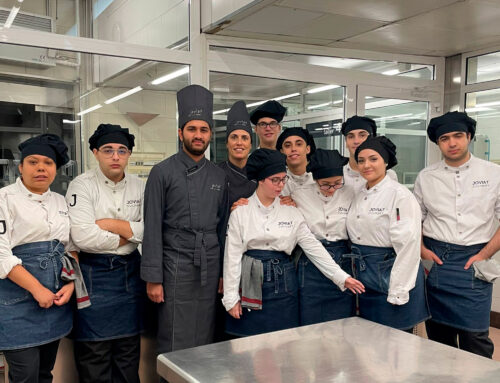 Ens visita l’Anneb Shazahd, alumne de Restauració a la Superior University de Lahore de Pakistan