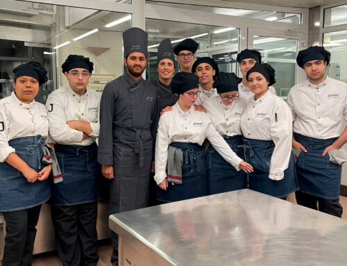 Ens visita l’Anneb Shazahd, alumne de Restauració a la Superior University de Lahore de Pakistan